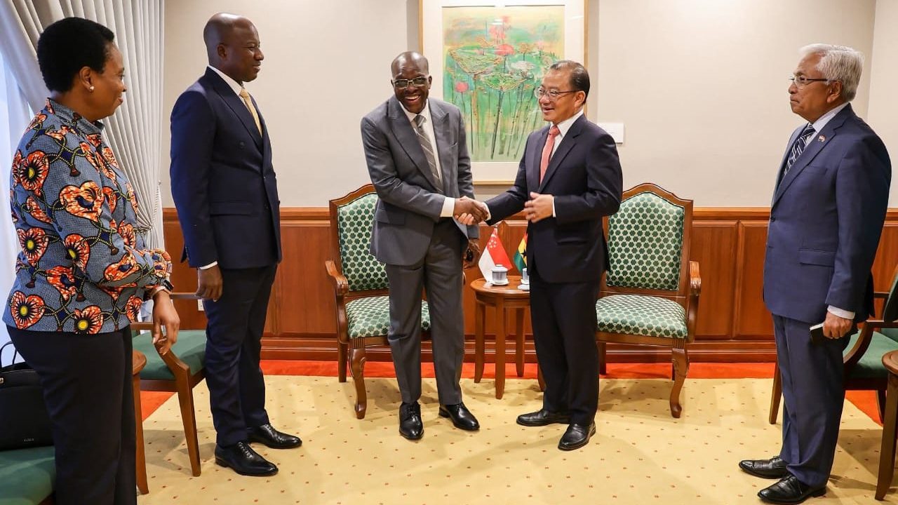 FIXING GHANA’S BROKEN PUBLIC SERVICE: LESSONS FROM SINGAPORE