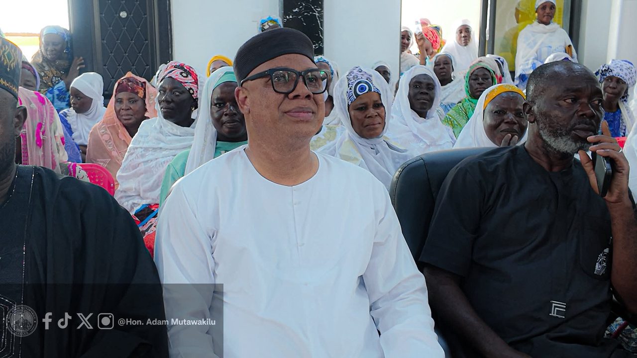 Adam Mutawakilu Commissions Ultra-Modern Mosque in Memory of Late Father