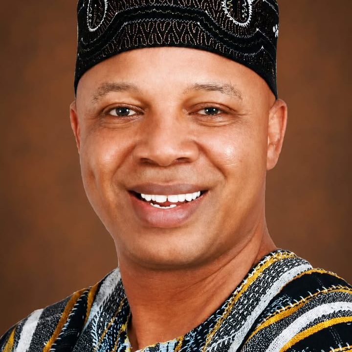 Hon. Garlus Donates GH¢100,000 to Support Savannah Islamic Council Office Construction